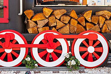 《界外狂潮》全球上线：全新快节奏5v5第一人